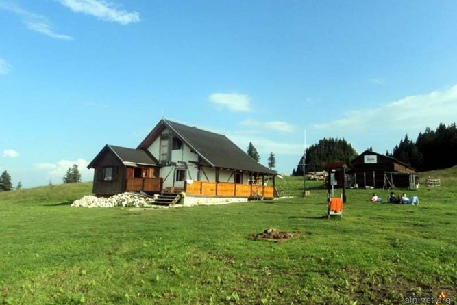 1 day CARPATHIAN PEAKS & CHALETS hike - Is $72.09 a good value?