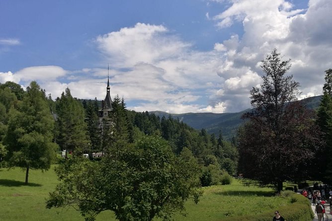 1 Day Castles Tour - Sinaia and Bran - Transport, pickup, and the practical side of the day