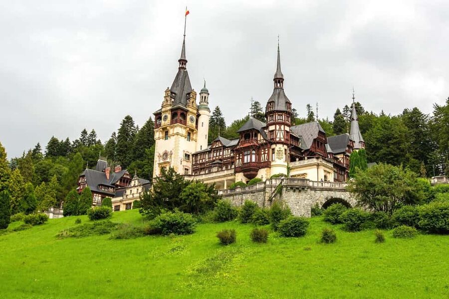 1-Day Guided Tour: Bucharest-Peles, Dracula Castle & Brasov - What the $31 price really includes