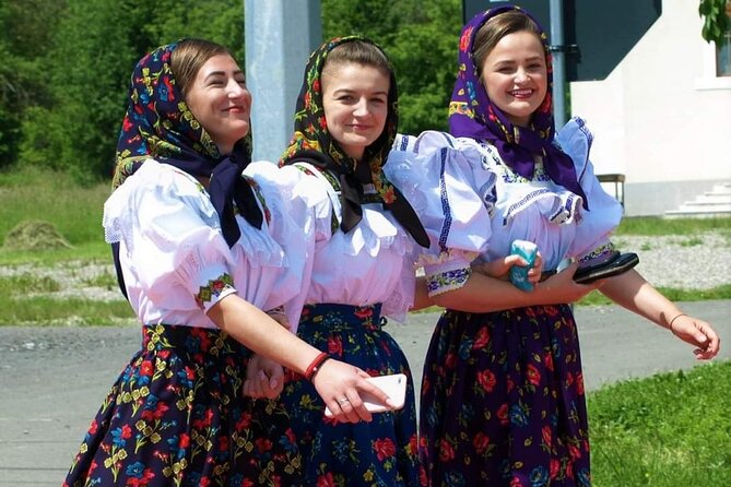 3 Day Tour of Maramures - Practical details that affect the experience