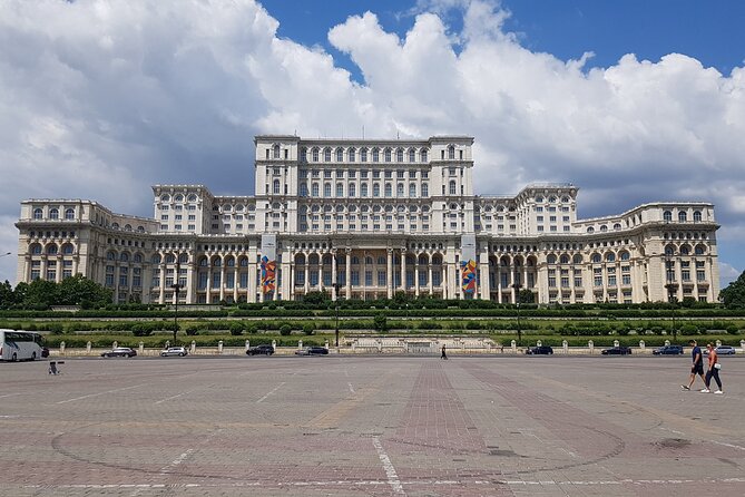 4h Executive Private Tour Bucharest City - Fabulos Experience - What the private car and guide add