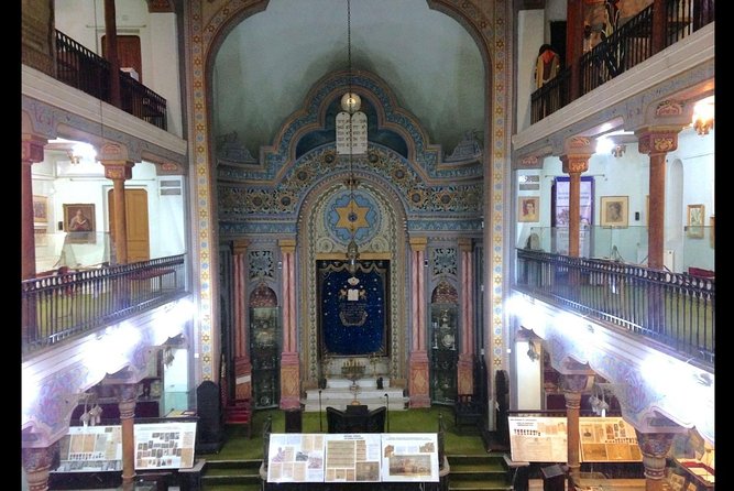4h Jewish Legacy in Bucharest - Private Tour by Car and Walking - The Jewish State Theatre and Yiddish culture