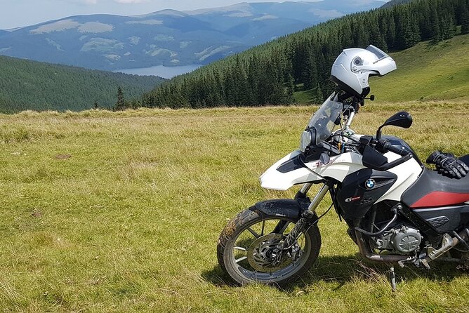 650cc Motorbike Rental from Turda - The practical handover at 9:00 a.m.