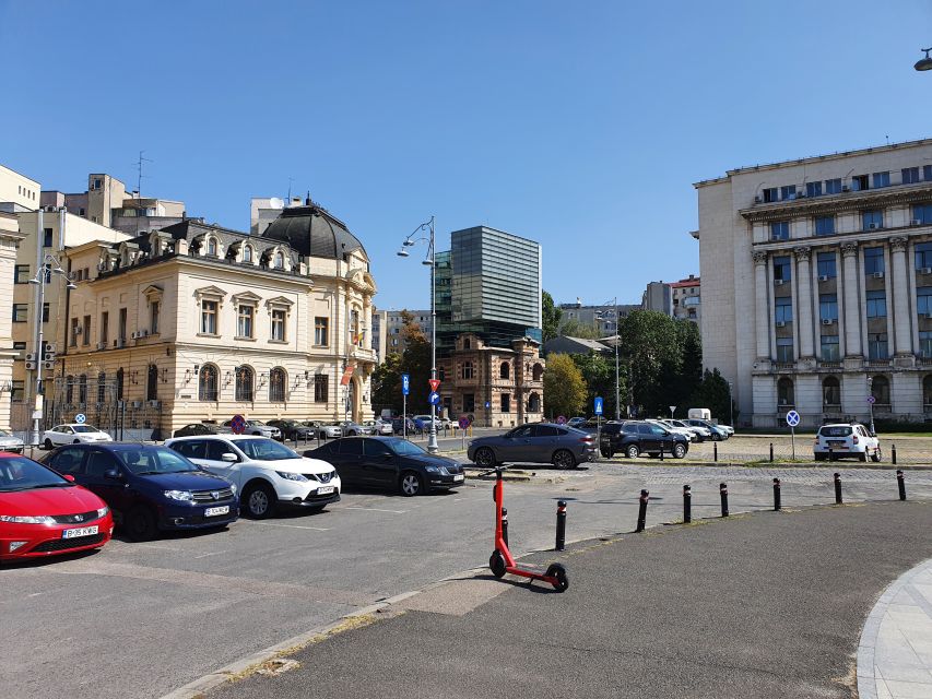 6h Communism Tour in Bucharest with Ceausescu Mansion - Revolution Square: where the political story turns
