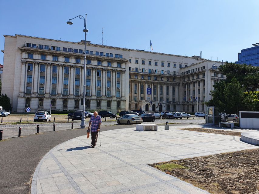 6h Communism Tour in Bucharest with Ceausescu Mansion - Ceausescu Mansion: the private world behind the public image