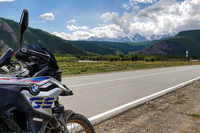 7 Day Best of Transylvania Motorcycle Tour from Cluj - Day 2: Biertan and Sighisoara’s medieval center