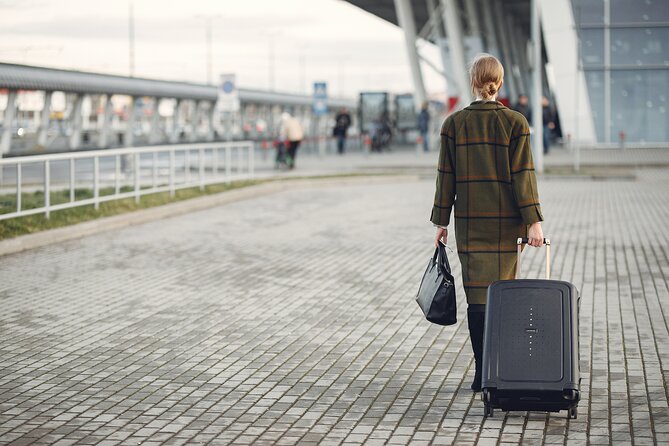 Airport transfer Otopeni to Bucharest - Key points at a glance