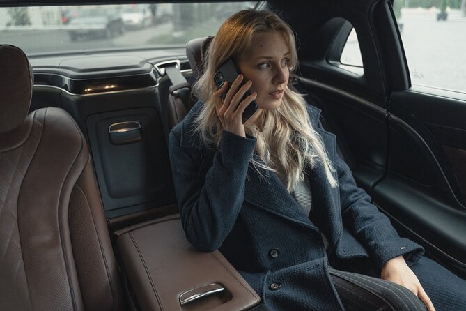 Airport transfer Otopeni to Bucharest - Who will get the most from this transfer