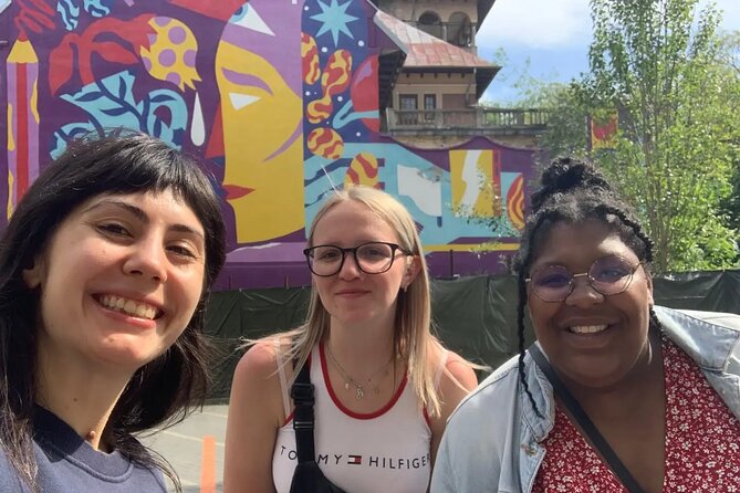Alternative Bucharest: 2.5-3 Hours Walking tour (Small groups) - Colors and creative work at Beans & Dots