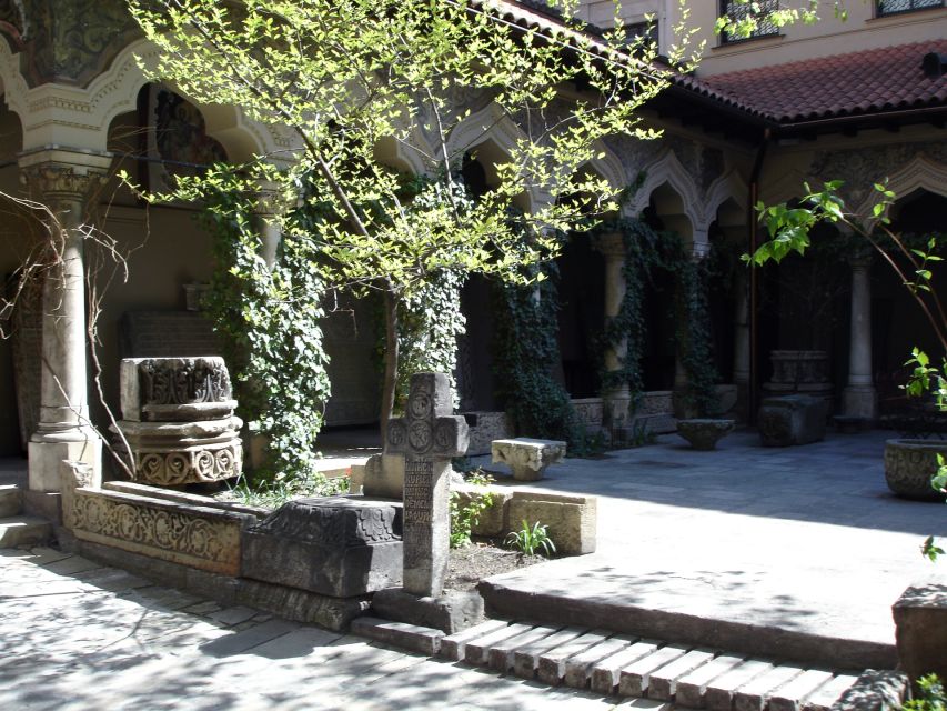Best of Bucharest: Private Walking Tour - Who will get the most from this walk?