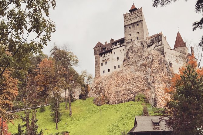 Bran and Rasnov Castles Tour from Brasov - Why this half-day route works from Brasov