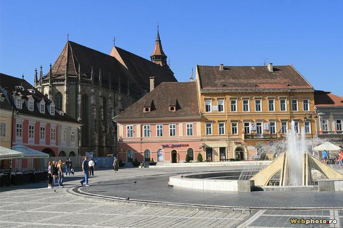 Bran Castle, Peles Castle and Brasov City - Private Tour from Bucharest - Food, tickets, and the real cost