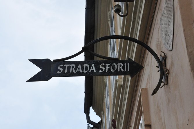 Brasov Old Town Small-Group Walking Tour - Why this two-hour Brasov walk works