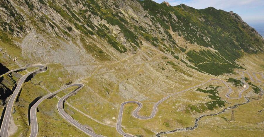 Brasov: Private Fagaras Mountains Trekking Tour - Vanatoarea lui Buteanu or the safer lake option