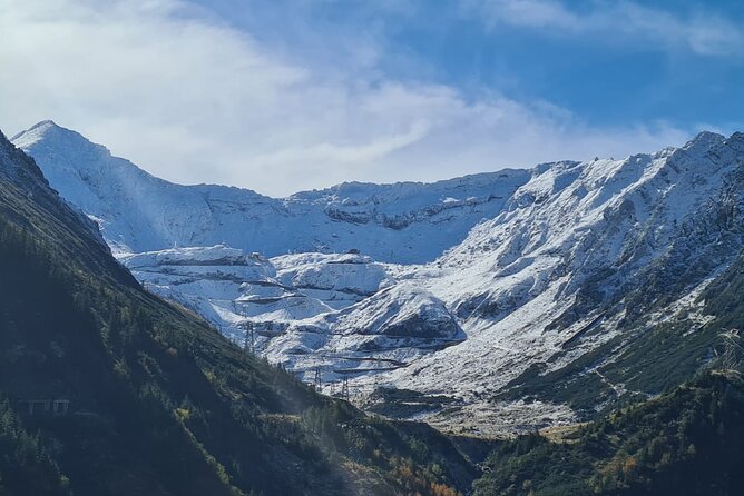 Brasov Private Tour: Transfagarasan road & Poienari Fortress - Lunch and the long descent