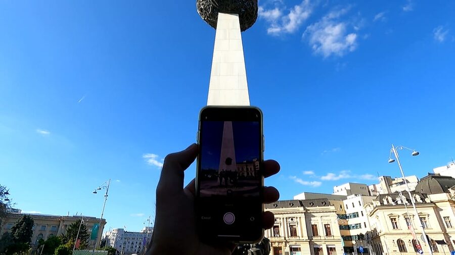 Bucharest 1989 Revolution Walking Tour with Smartphone App - Key points to know before you book