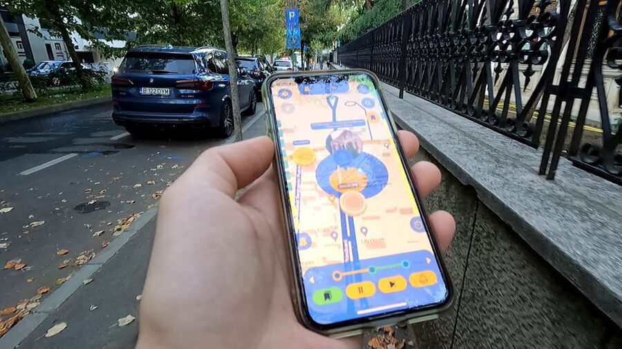 Bucharest 1989 Revolution Walking Tour with Smartphone App - Practical preparation for a smoother walk