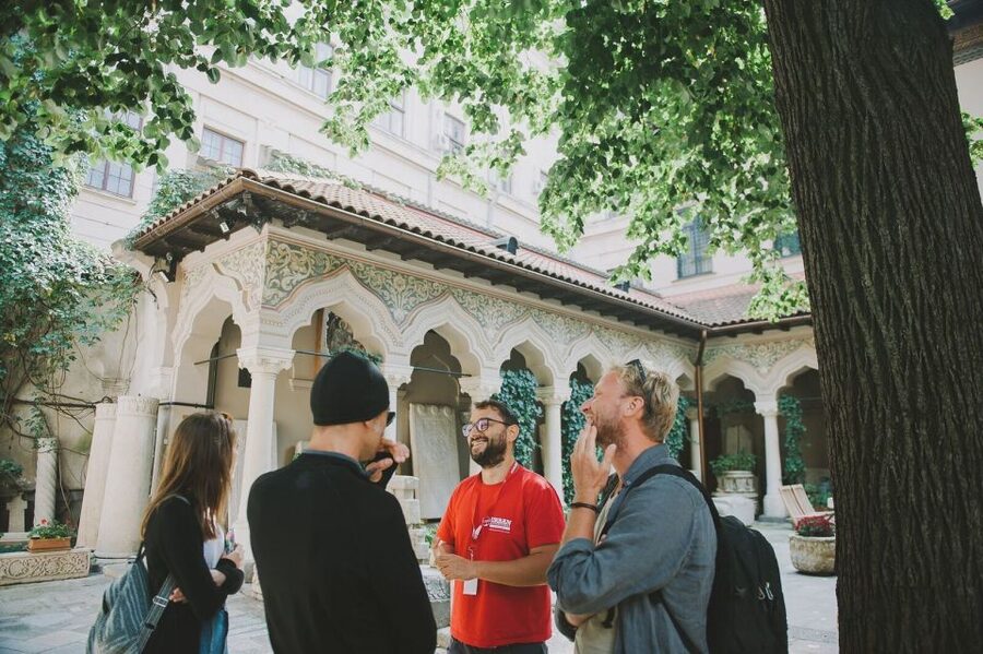 Bucharest: 3-Hour Walking Tour - Walking Victory Avenue one landmark at a time