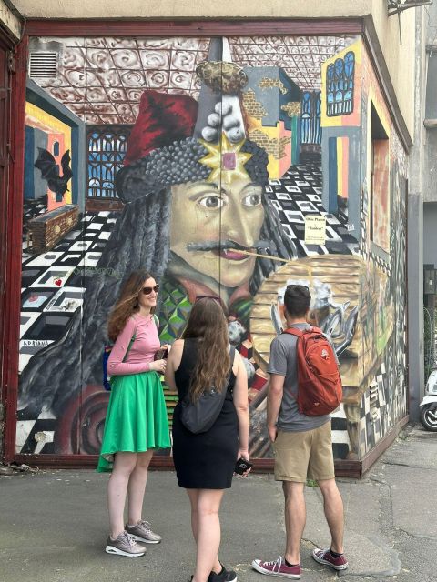 Bucharest Alternative Walking Tour - Gardens and beautiful central streets