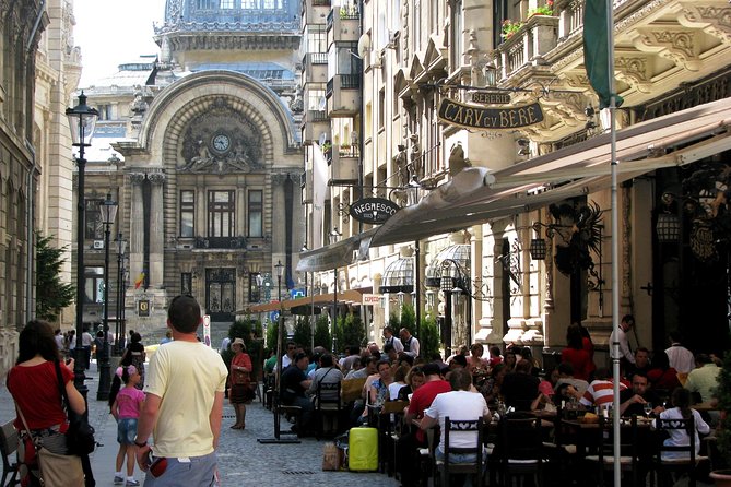 Bucharest by bike - The guide makes the difference
