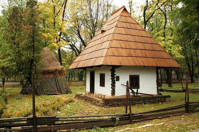 Bucharest City Tour: Private Guided Experience - What the private format really adds