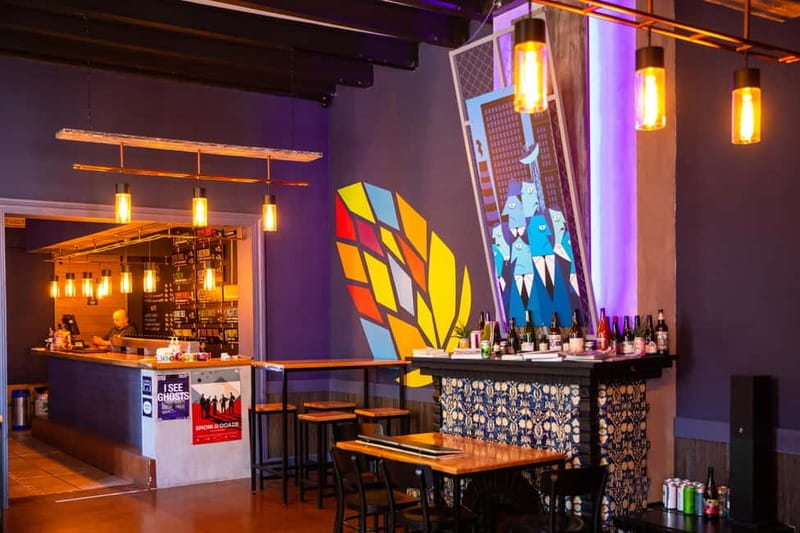 Bucharest: Craft Beer Tour with Traditional Meal - Bucharest explained through beer and city streets