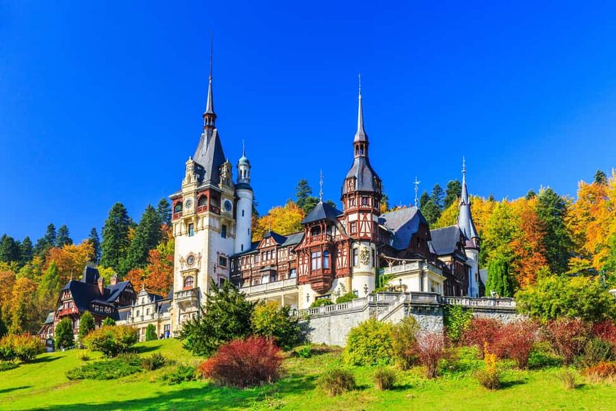Bucharest: Day Trip 3 Castles Cantacuzino, Peles , Dracula’s - Who should take this tour?