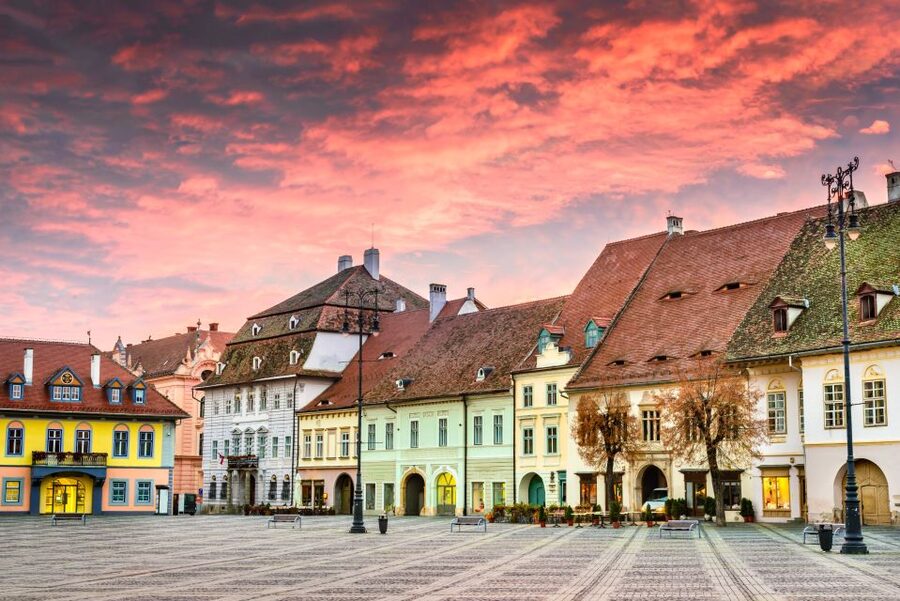 Bucharest: Dracula Castle, Peles Castle & Brasov Guided Tour - Who should book this day trip?