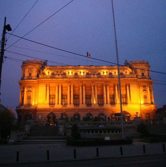 Bucharest Evening Tour and Traditional Dinner - The Arch of Triumph and a quick lesson in Romania