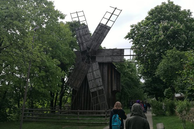 Bucharest Highlights Half-Day City Tour with Pickup - Timing, fitness, and weather