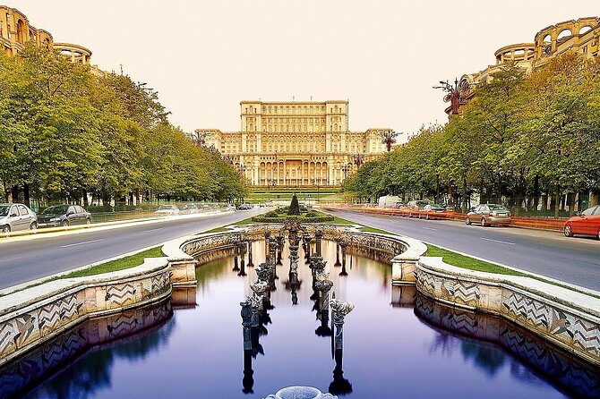 Bucharest Highlights Walking Tour - Key points at a glance