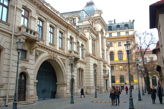 Bucharest in a nutshell - half day private walking tour - Stavropoleos Monastery and the old center’s famous meeting places