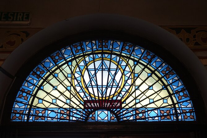 Bucharest Jewish Heritage Private Walking Tour - Jerusalem Lion Square and the Jewish State Theater