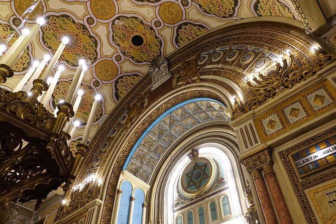 Bucharest Jewish Heritage Private Walking Tour - A passing look at Avraham Kosher