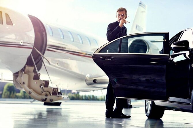 Bucharest Luxury Airport Transfer with Minivan and Business Cars - From Bucharest Airport to your front door