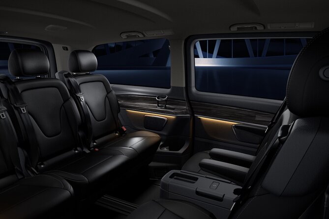 Bucharest Luxury Airport Transfer with Minivan and Business Cars - What the ride itself is like