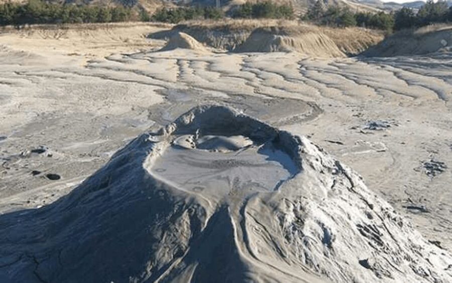 Bucharest: Muddy Volcanoes and Salt Mine Private Day Tour - From Bucharest to Romania’s strangest natural sights