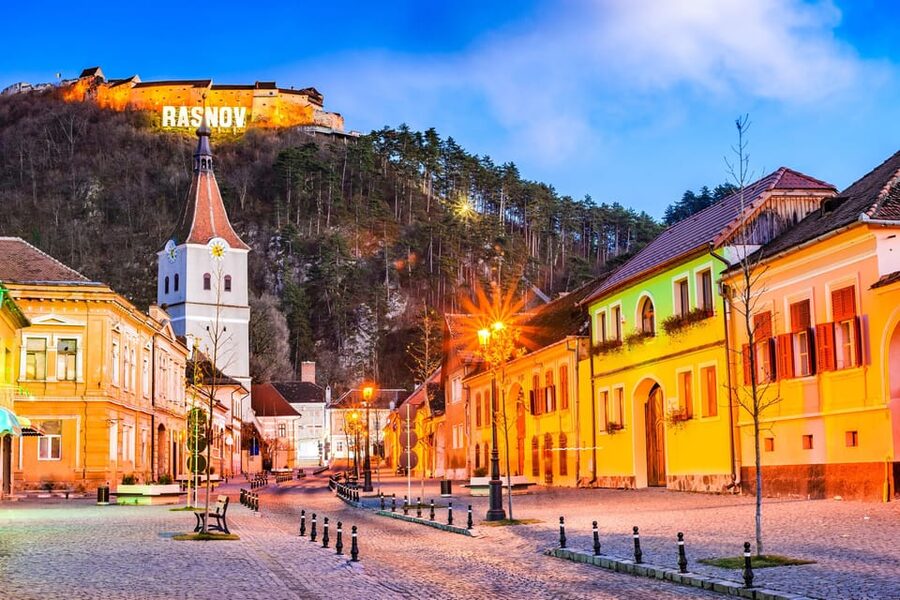 Bucharest: Peles Castle, Bran Castle, & Brasov Full-Day Tour - What the bus ride and timing really mean
