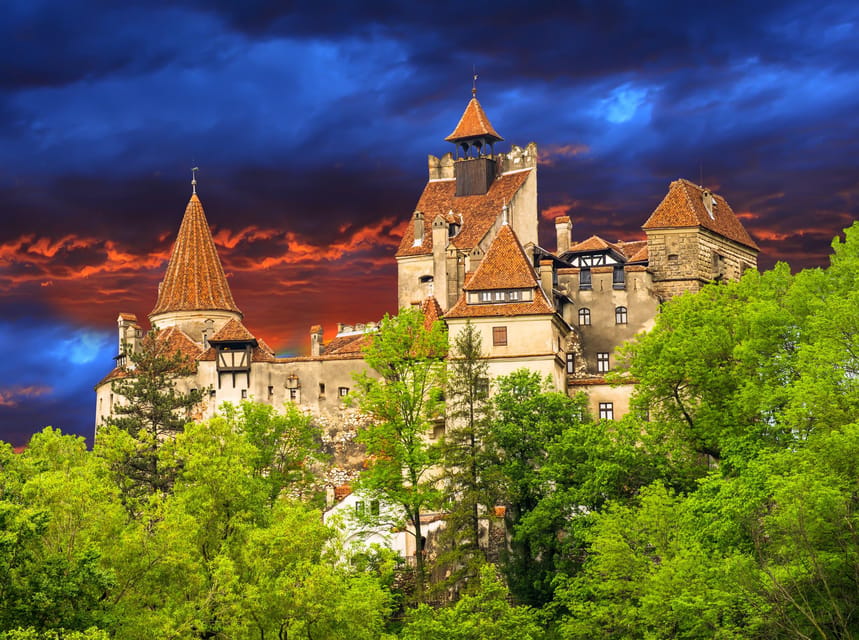 Bucharest: Peles Castle, Bran Castle, & Brasov Full-Day Tour - Who should book this Transylvania trip