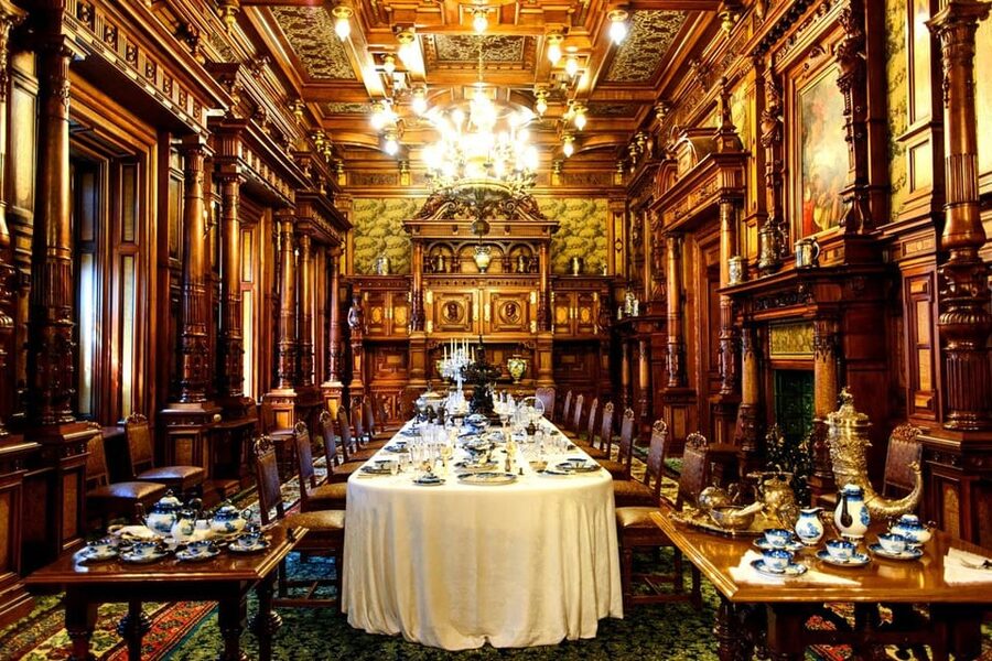 Bucharest: Peles Castle, Bran Castle, & Brasov Old Town Tour - Practical value at $40