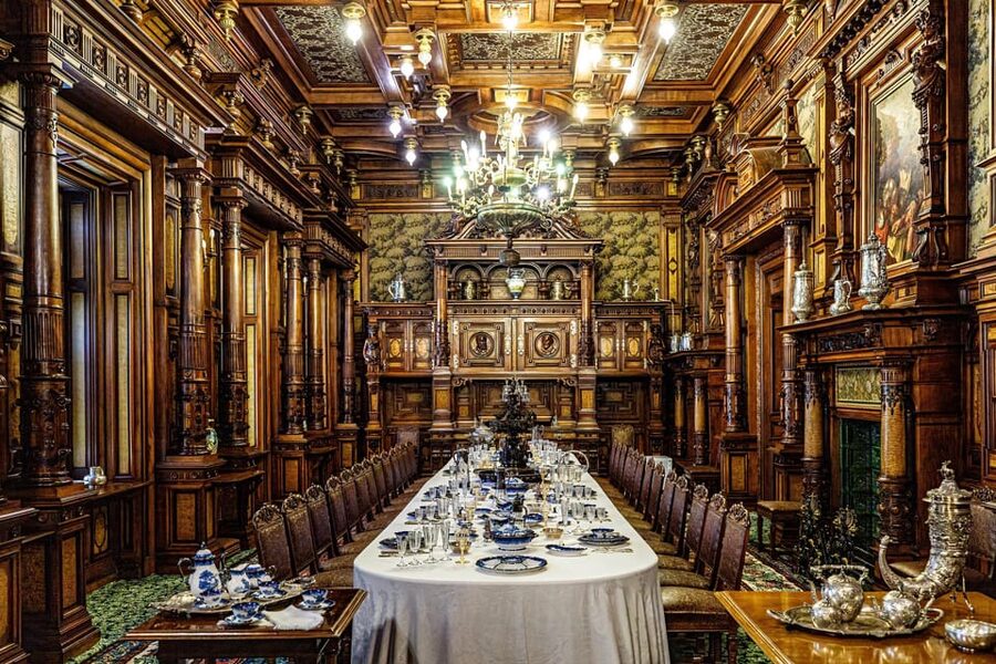 Bucharest : Peles Castle, Dracula's Castle & Brasov Day Trip - The long return to Bucharest