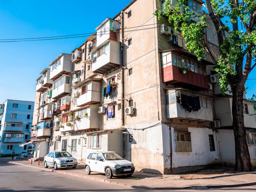 Bucharest: Private Three Neighborhoods Tour by Vintage Car - Comfort, safety, and who should skip it