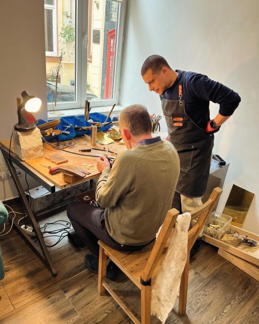Bucharest: Real Roma Community - Crafting Workshop - Practical details that shape the morning