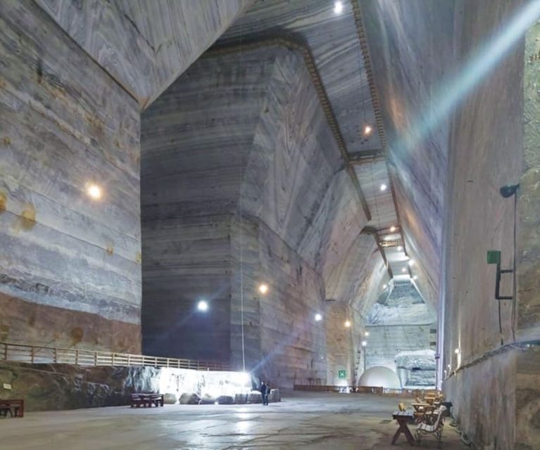 Bucharest: Slanic Salt Mine & Carpathian Mountains Day Tour - What the guide adds to the day
