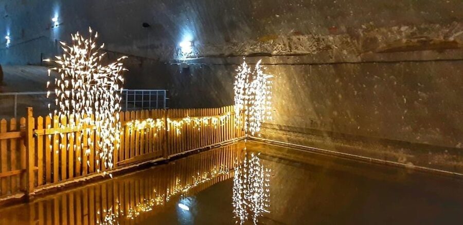 Bucharest: The Biggest Salt Mine in Europe & Wine Tasting - Inside Slănic Prahova Salt Mine