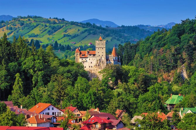Bucharest to Dracula Castle, Peles Castle and Brasov Guided Tour - Peles Castle, Romania’s royal showpiece