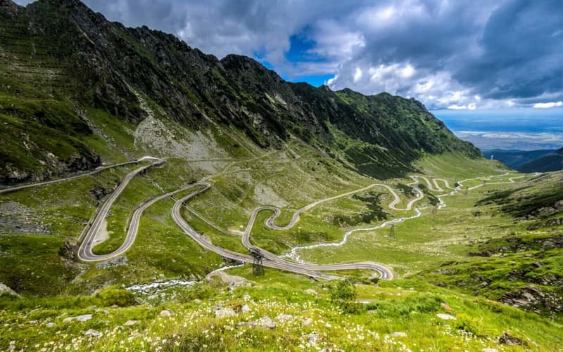 Bucharest: Transfagarasan Road - Small Group max 7 Tourists - Why this mountain road deserves a full day