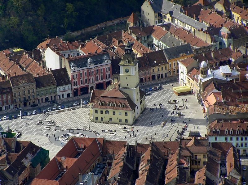 Bucharest: Transylvania and Dracula's Castle 2-Day Tour - Sinaia Monastery and the royal wine stop