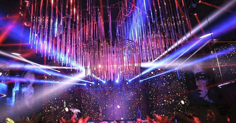 Bucharest: VIP Dining, Limo ride & Clubbing - A guide makes the night easier to manage