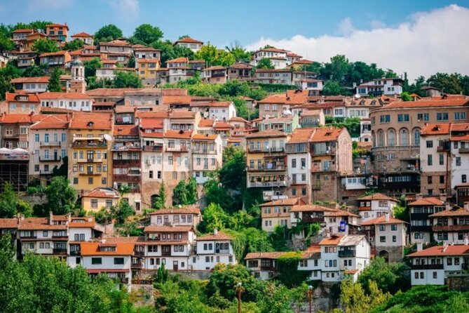Bulgaria -Private Tour- Basarbovo, Arbanasi, Veliko Tarnovo - Basarbovo Monastery and its cliffside chapel